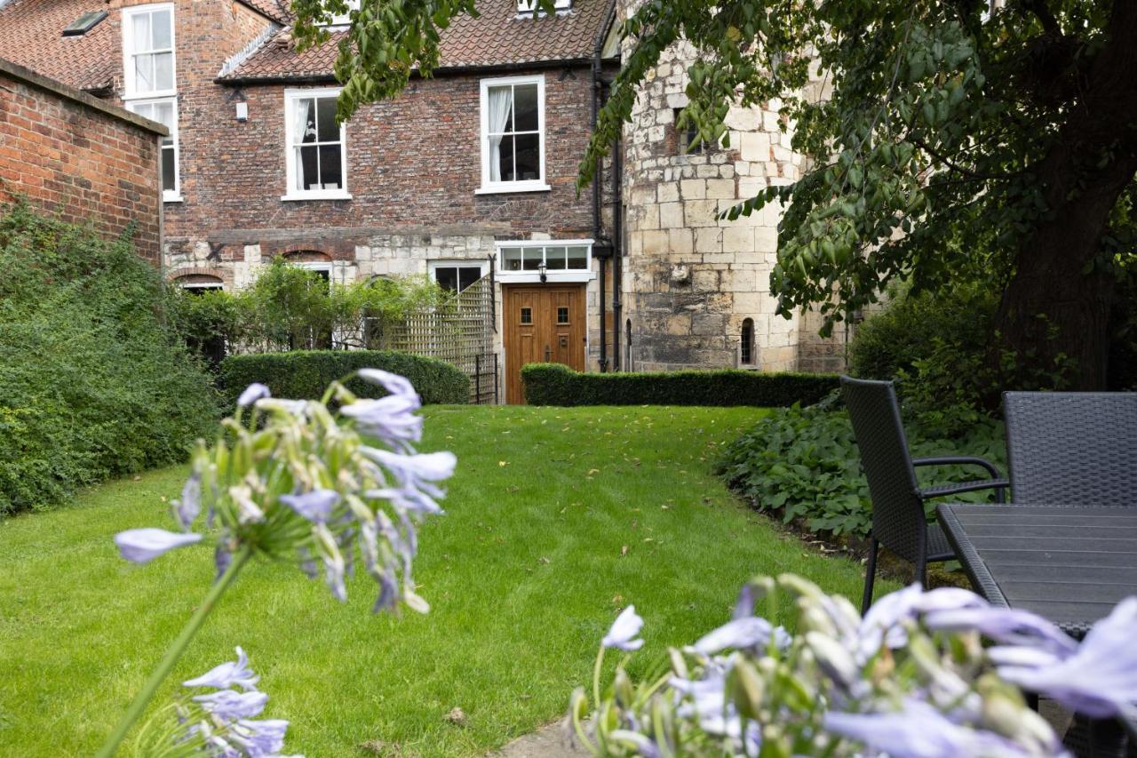 Villa Lendal Tower York Exterior foto